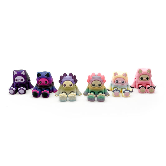 Mysterious Cryptid Desk Pals – Kittyfoot & Gillifoot Articulated 3D Printed Cryptid Figures & Desk Fidget Toys