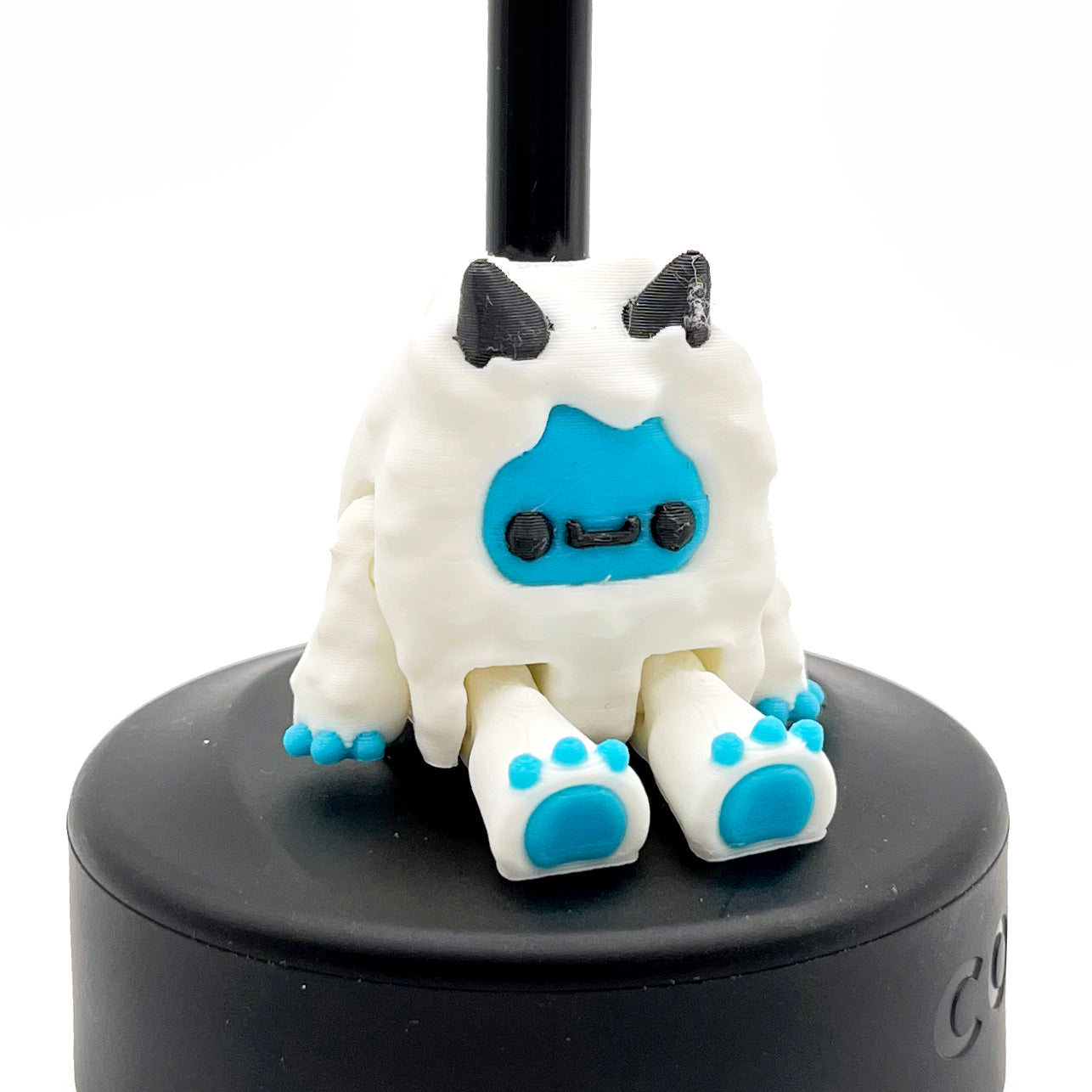 Flurryfoot & Bigfoot Sip Sidekicks – 3D Printed Cryptid Straw Toppers for Tumblers | Cute Straw Buddy Accessories