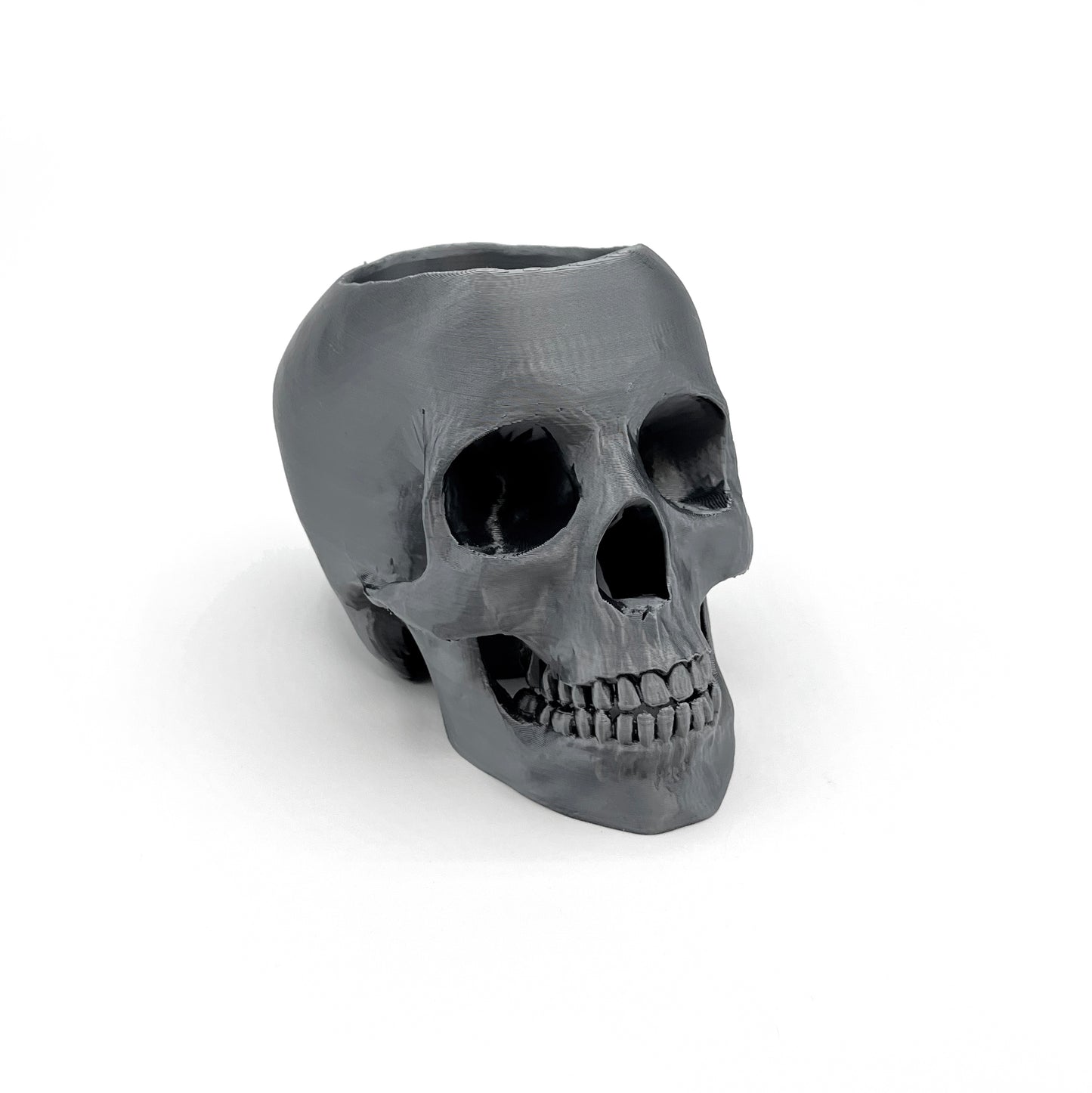 3D Printed Skull Pen Holder – Bookish Decor for Desk or Vanity | Fantasy-Inspired Organizer