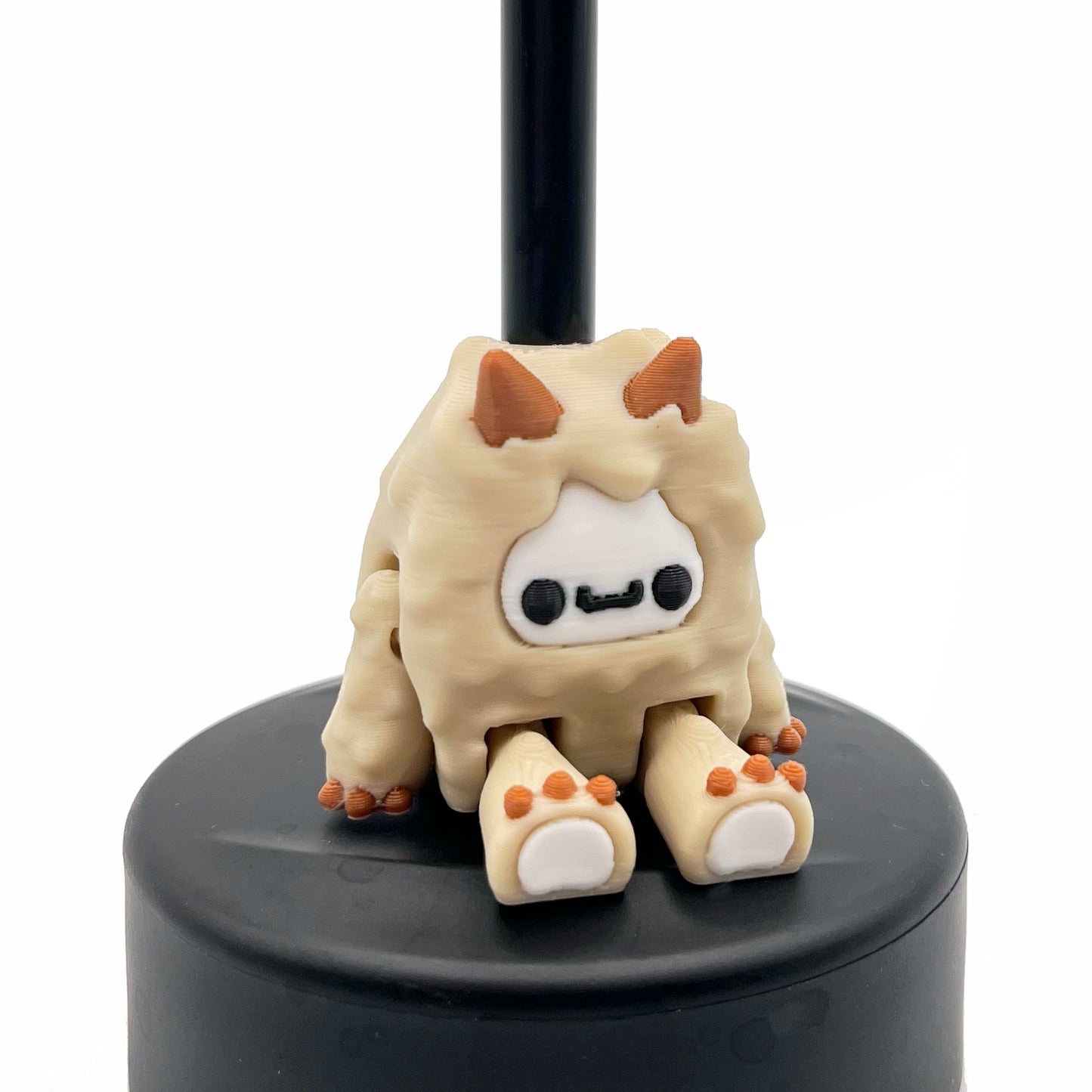 Flurryfoot & Bigfoot Sip Sidekicks – 3D Printed Cryptid Straw Toppers for Tumblers | Cute Straw Buddy Accessories