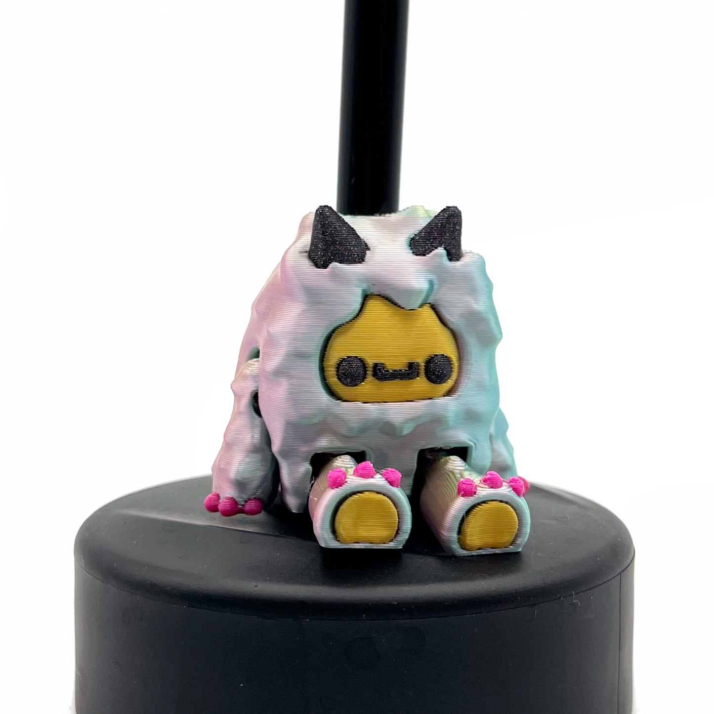 Flurryfoot & Bigfoot Sip Sidekicks – 3D Printed Cryptid Straw Toppers for Tumblers | Cute Straw Buddy Accessories